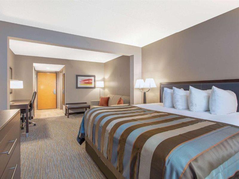 La Quinta Inn & Suites By Wyndham Mooresville Exterior foto
