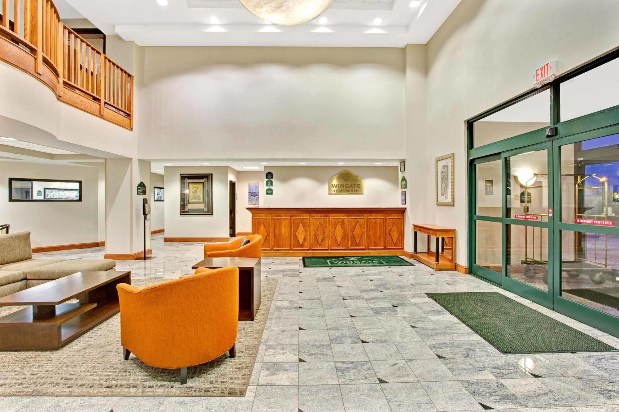 La Quinta Inn & Suites By Wyndham Mooresville Exterior foto