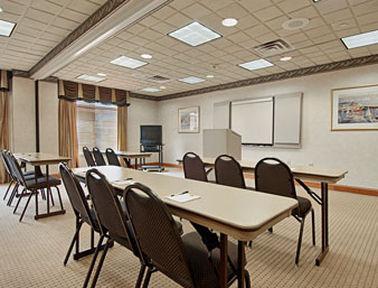 La Quinta Inn & Suites By Wyndham Mooresville Einrichtungen foto